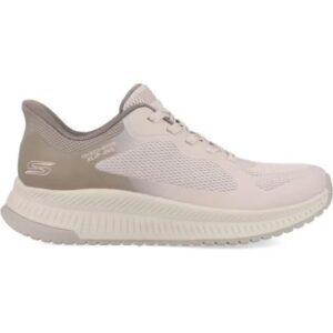 SKECHERS Staple look